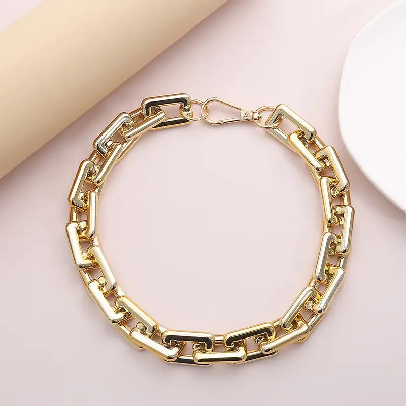 Chain Exaggerated Square Accessories - Necklace