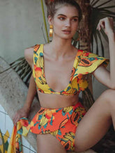 Gelber One-Shoulder-Bikini mit Rüschen