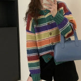 Gestreifter, lockerer Langarmpullover mit Rundhalsausschnitt