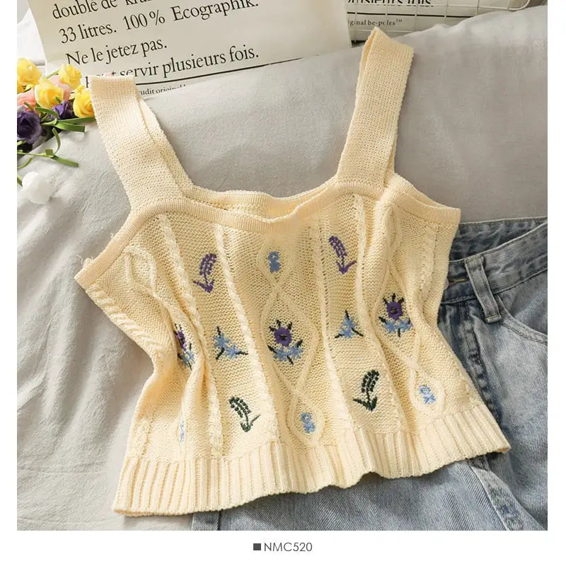 Flower Embroidery Crop Tank Top - APRICOT / One Size
