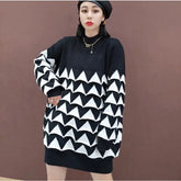 Knitted Oversize Sweater with Contrast Triangles Design