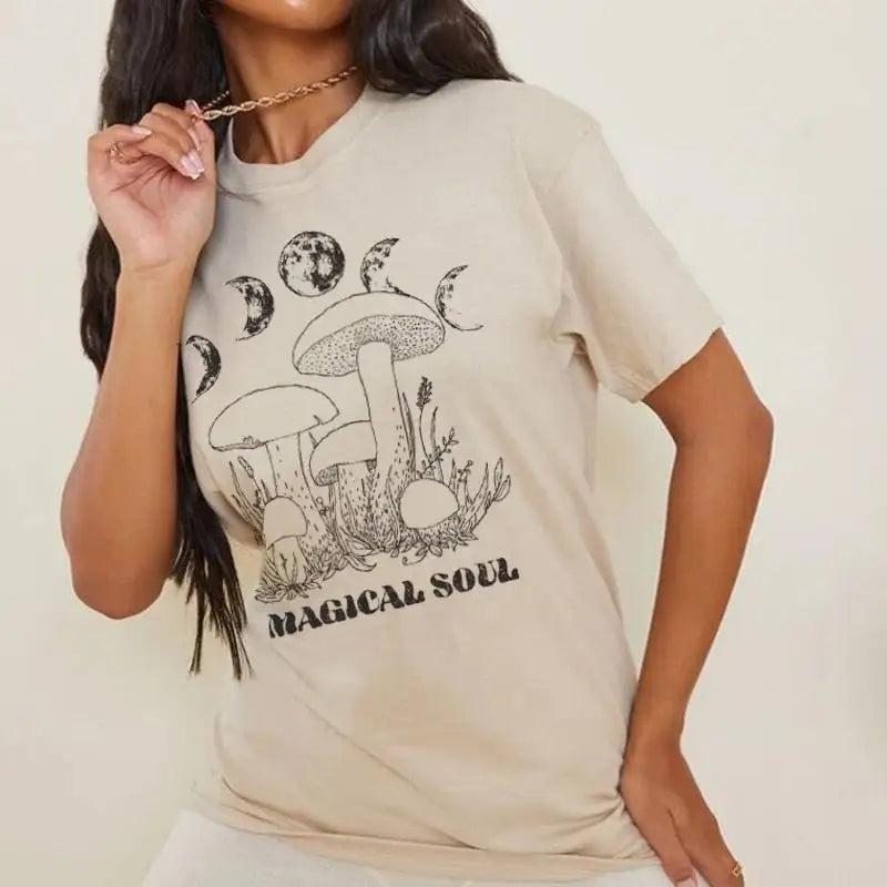 Mushroom Fan Club Retro Cute T-Shirts - Beige.. / XS