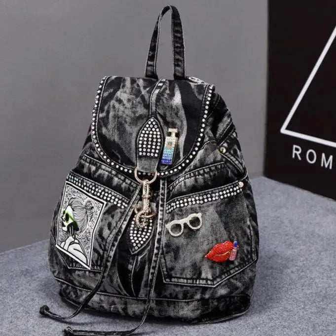 Patches And Shiny Rivets Safety Clasp Backpack - Black