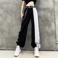 Side Button With Belt And Chain Cargo Pants - Black/White