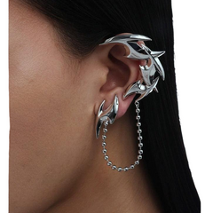 Darts Silver Tassel Earring Clip - One Size / Earrings
