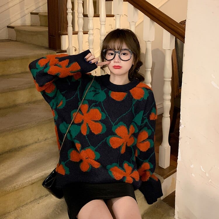 Gestrickter Oversize-Pullover mit Blumenmuster im Vintage-Stil