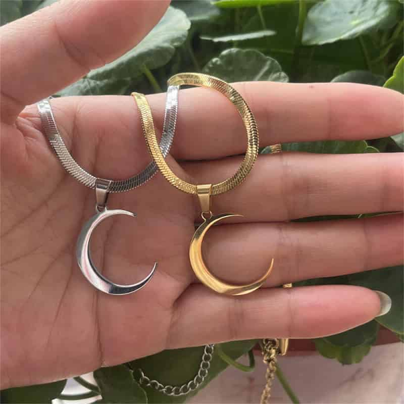 Curved Crescent Moon Pendant Stainless Steel Necklace