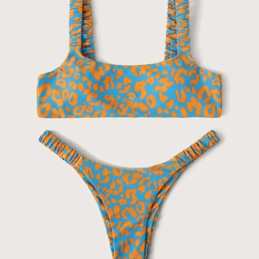 Bikini tipo tanga de leopardo