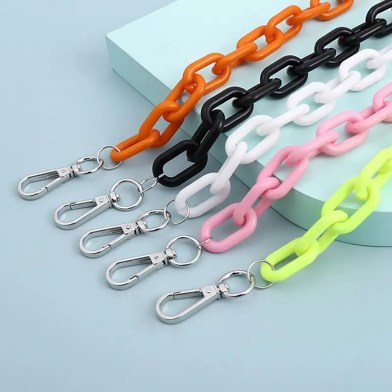Aesthetic Acrylic-Metallic Waist Chain for Stylish Outfits