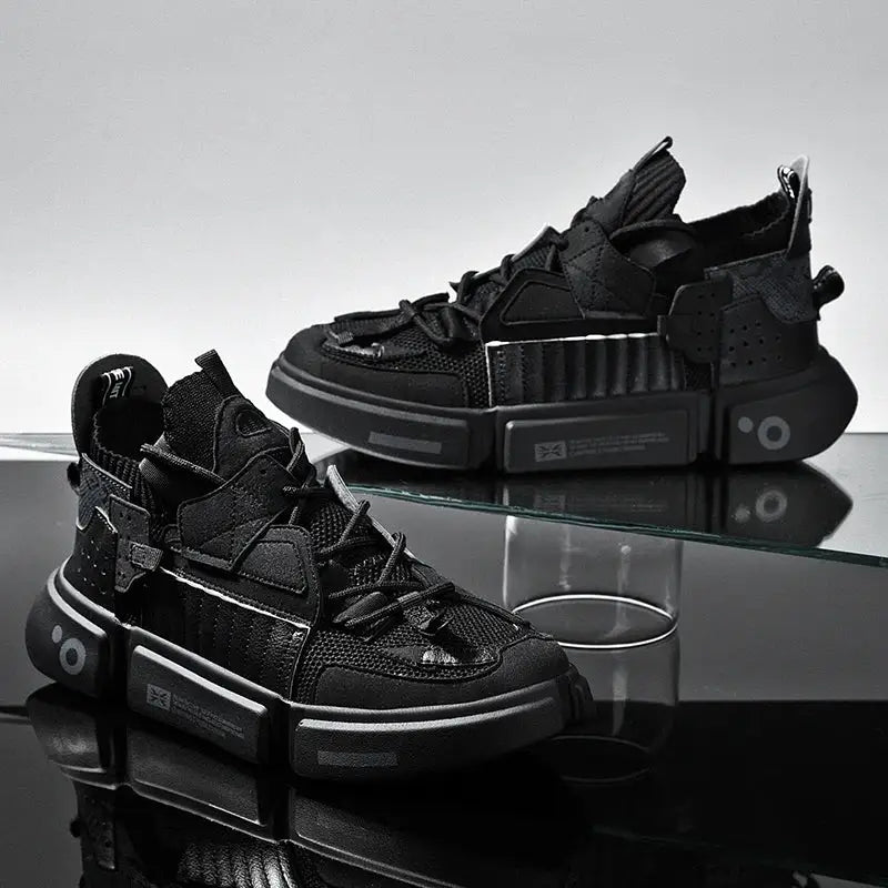 Aesthetic Skateboard Patch Lace Up Sneakers - Black / 36