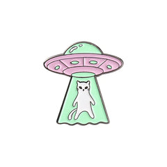 Alien Cat Lapel Badge with Moon Spaceship Design