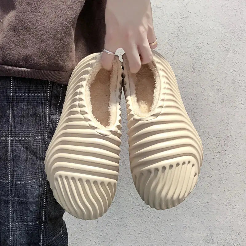 Alien Slip On Fur Shoes Lightweight Waterproof Euro Size