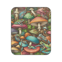 Amelia Sporeprint - Mushrooms & Frogs Picnic Blanket