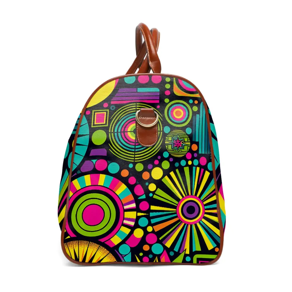 Area Travel Bag with Vibrant Retro Pattern 20’’ x 12’’