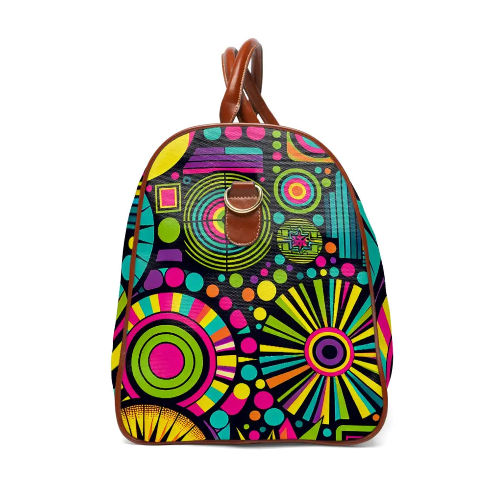 Area Travel Bag with Vibrant Retro Pattern 20’’ x 12’’