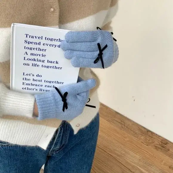 Beanie Hat Gloves Set with Bow Detail