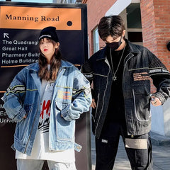 Big Pockets Letter Denim Jacket for Everyday Wear