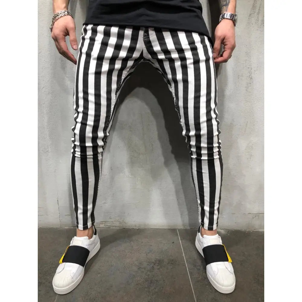 Black and White Chess Pattern Slim Pants black / S
