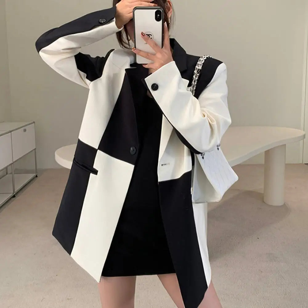 Black And White Long Sleeve Asymmetrical Blazer