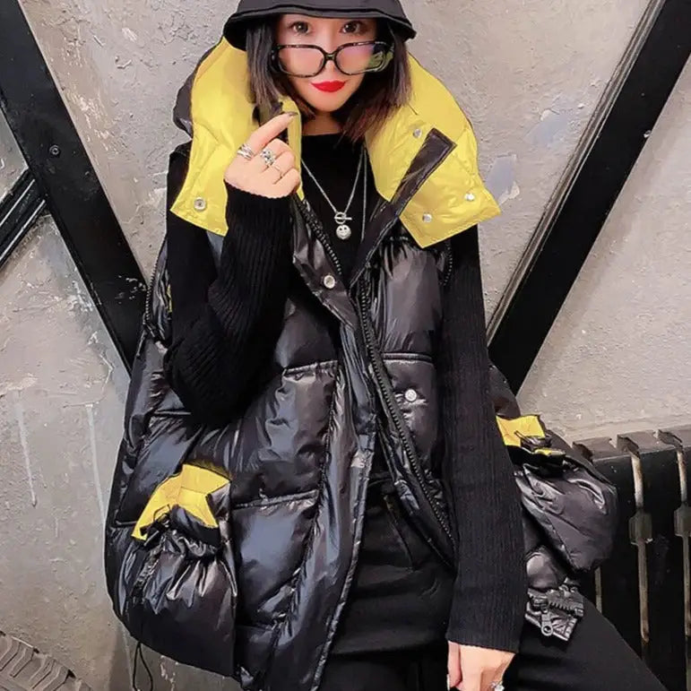 Black and Yellow Padded Loose Detachable Sleeves Hooded Coat