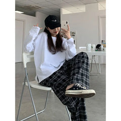 Black Loose Aesthetic Plaid Pants for Everyday Wear