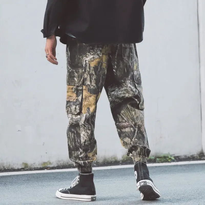 Camouflage Loose Cargo Pants for Everyday Wear