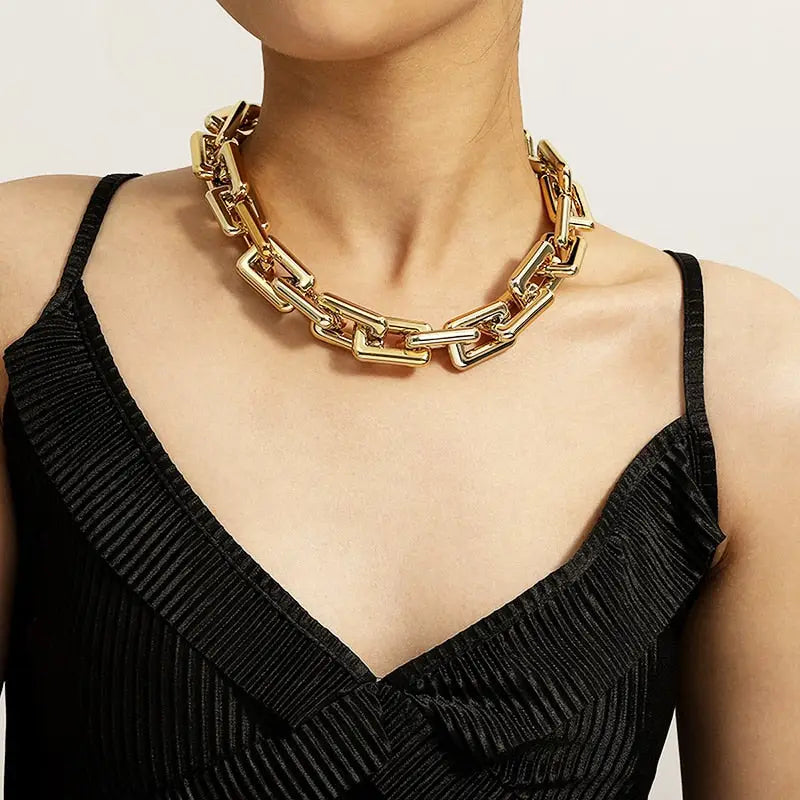 Chain Exaggerated Square Accessories - Necklace