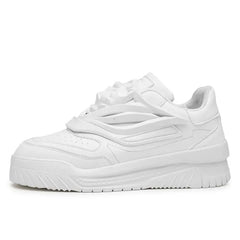 Charol Lion Face Patent Lace Up Sneakers