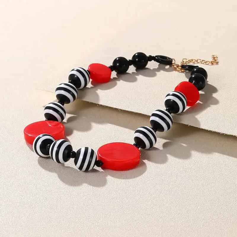 Colorful Bohemian Choker Necklaces - Striped Red Shapes