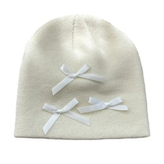 Comfortable Lace-Up knitted Beanie - White