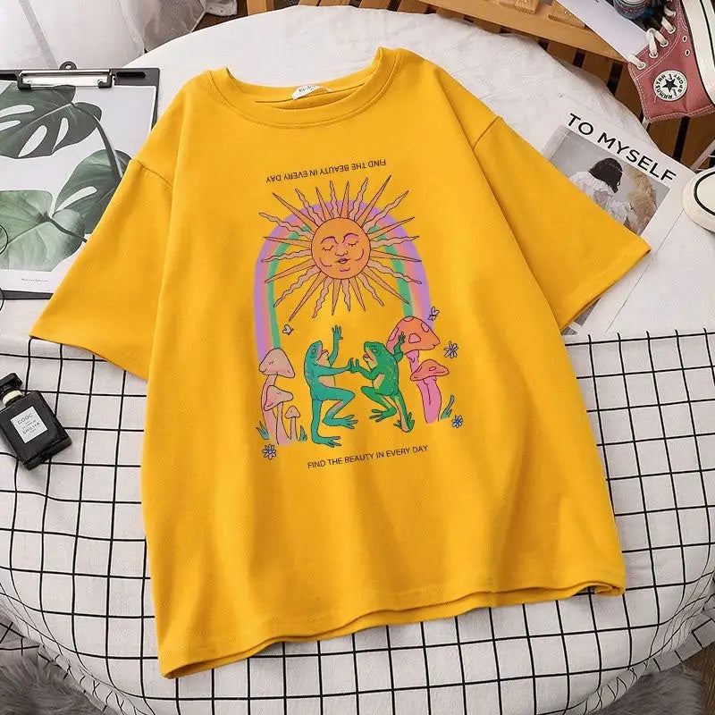 Cotton Graphic T Shirt with Frog Print 28 Inches Length