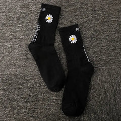 Cotton Socks One Size Coolest Style Daisy Flower / Black