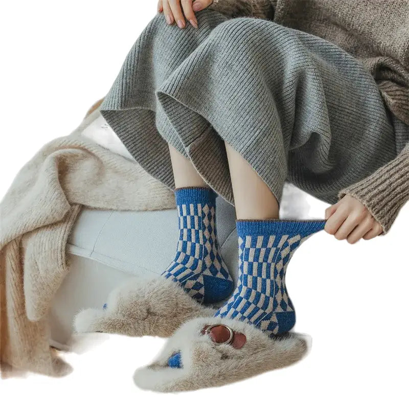 Cozy Retro Mid-Calf Socks - Blue White - Sock