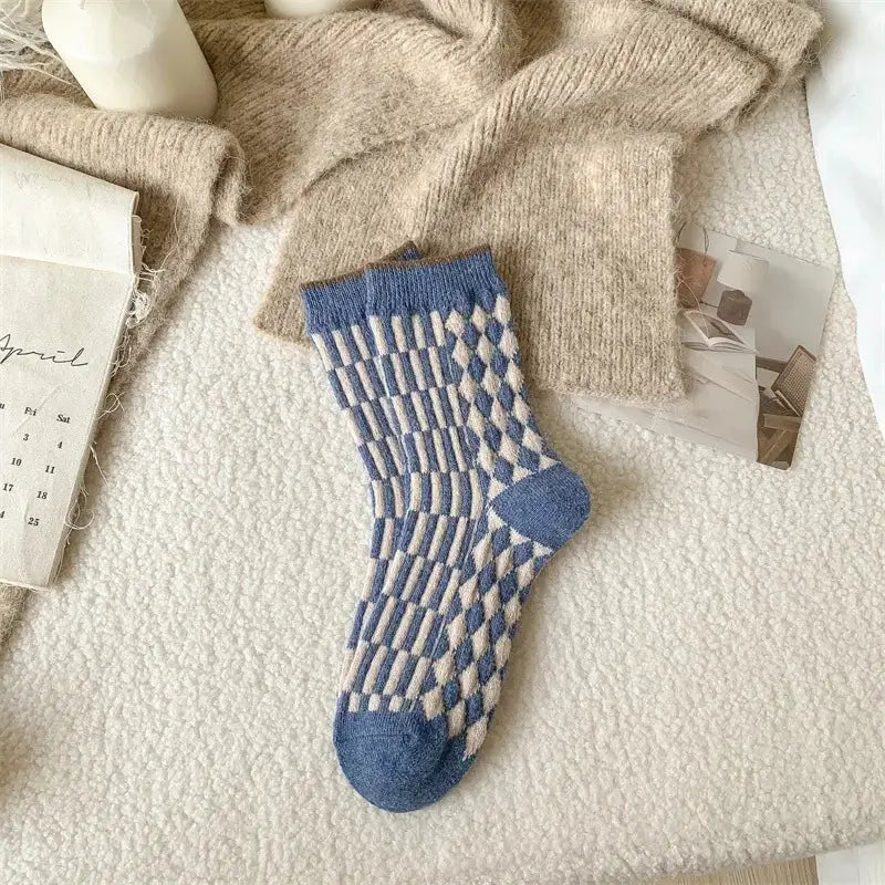 Cozy Retro Mid-Calf Socks for Everyday Wear