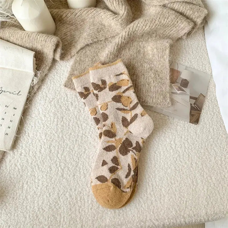 Cozy Retro Mid-Calf Socks for Everyday Wear White Yellow
