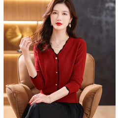 Elegante Bluse mit Spitzenschleife und eckigem Kragen