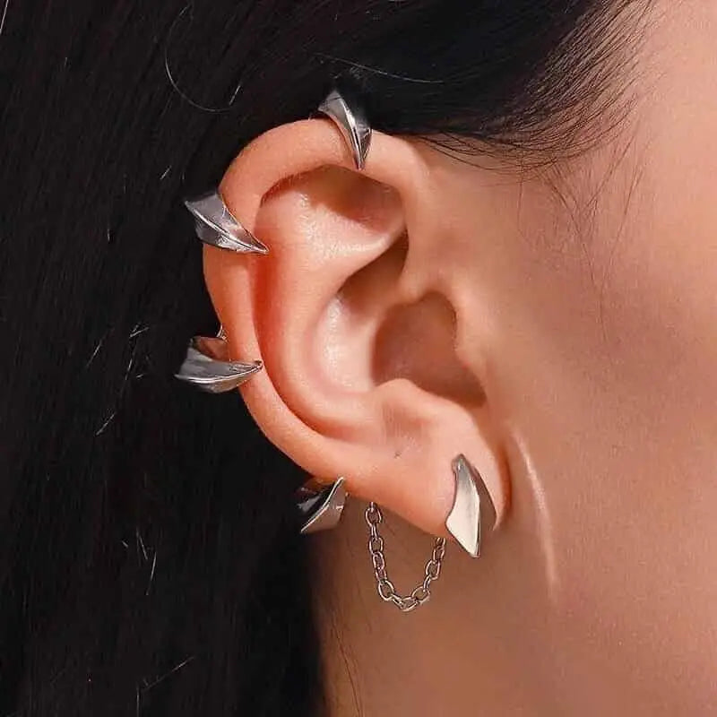 Devil Claw Ear Cuffs Earring for Bold Style Silver