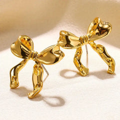 Different Style Stud Cute Earrings for Everyday Wear Gold