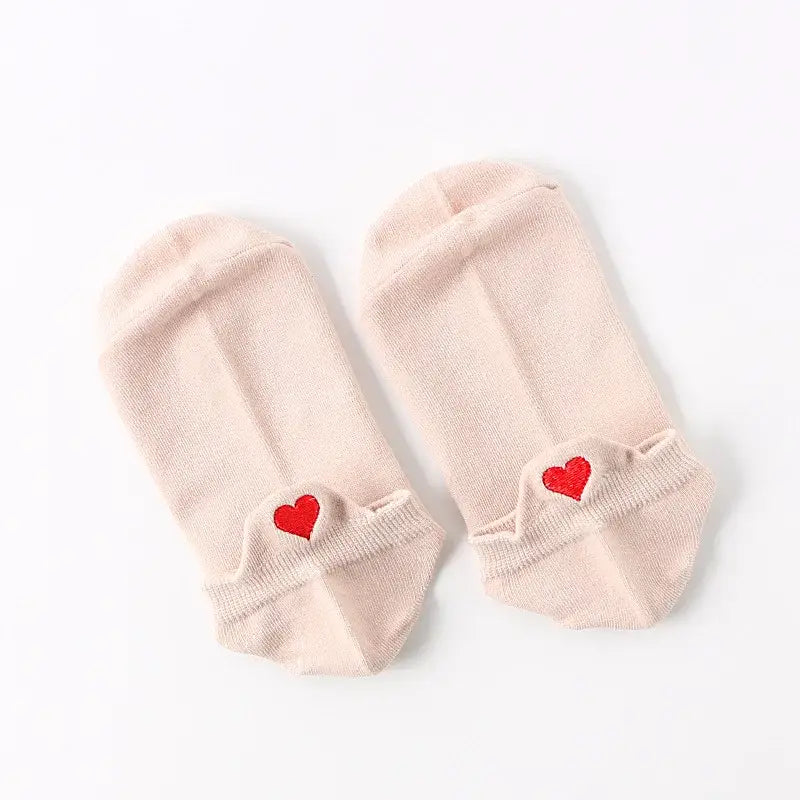 Embroidery Short Ankle Socks Breathable and Absorbent Pink