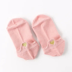 Embroidery Short Ankle Socks Breathable and Absorbent Pink