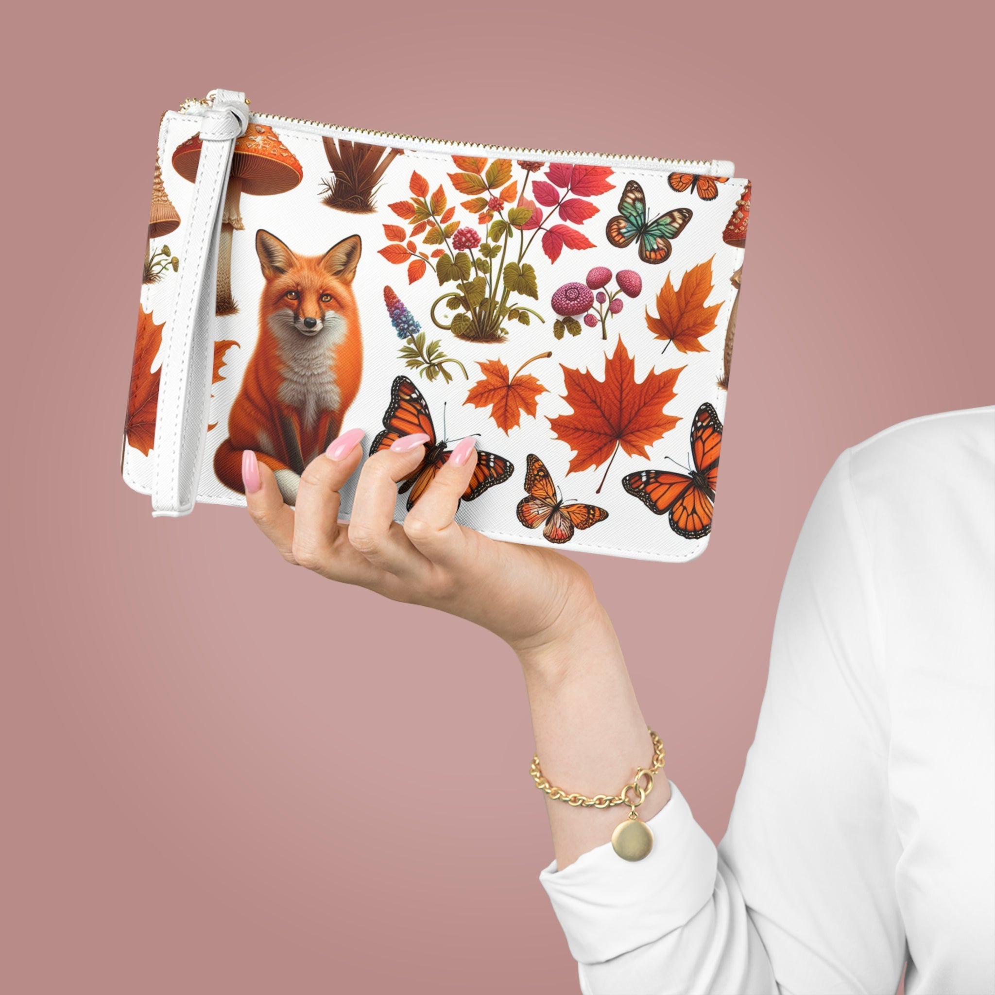 Evelyn Harvest Clutch Bag with Sleek Design and Spacious