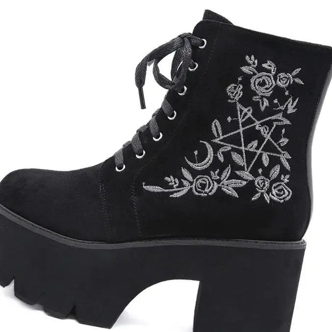 Fashion Flower Suede Leather Platform Chunky Punk Boots