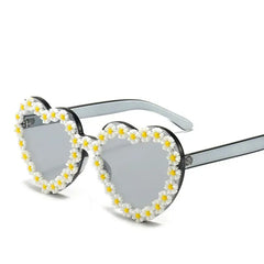 Flower Heart Shaped Sunglasses Plastic Frame 72mm Gray