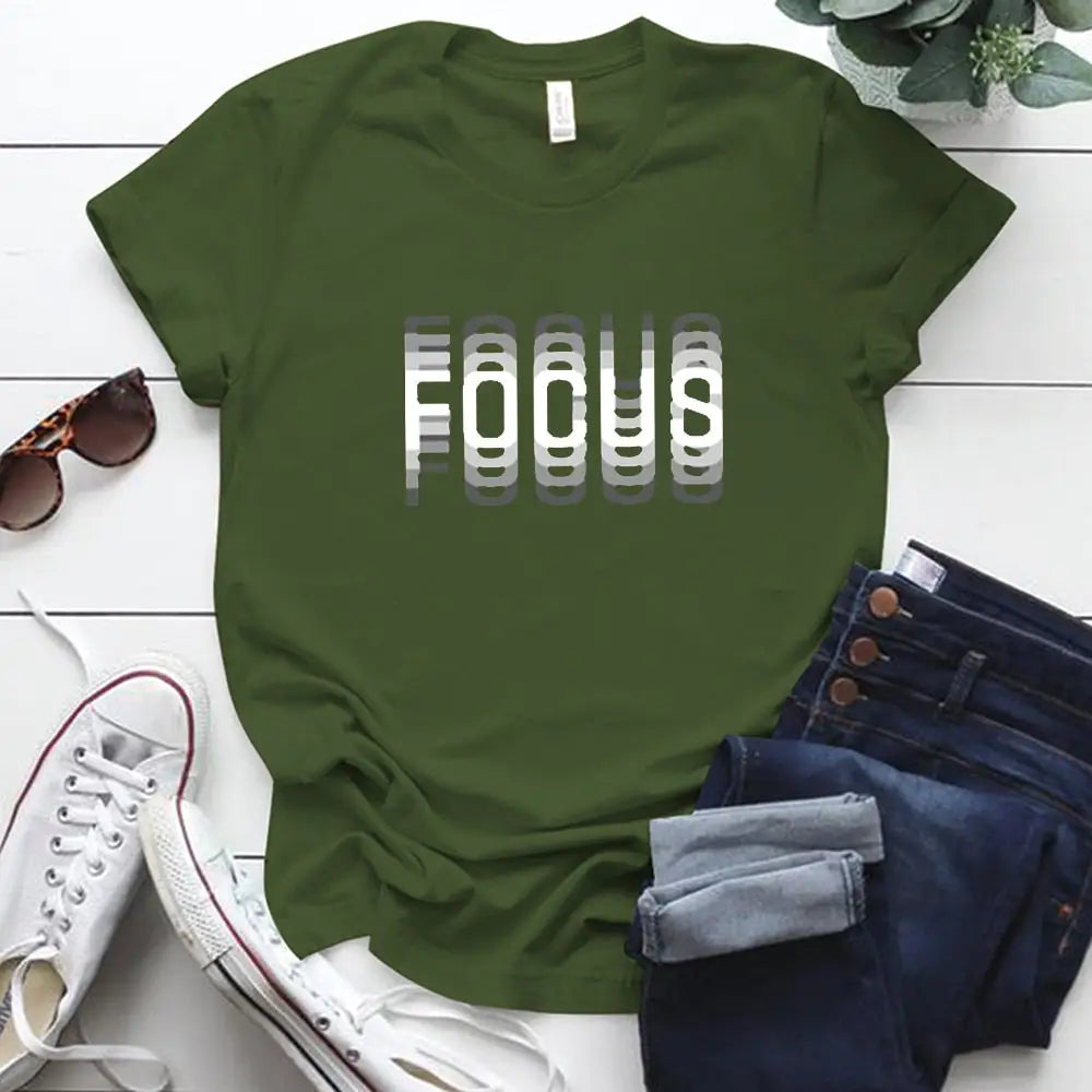 Focus Optical Illusion Aesthetic T-Shirt - green / L
