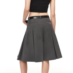 Four-Quarter With Combined Pleats Skirt