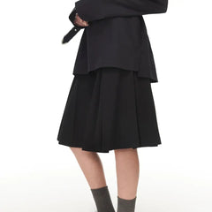 Four-Quarter With Combined Pleats Skirt