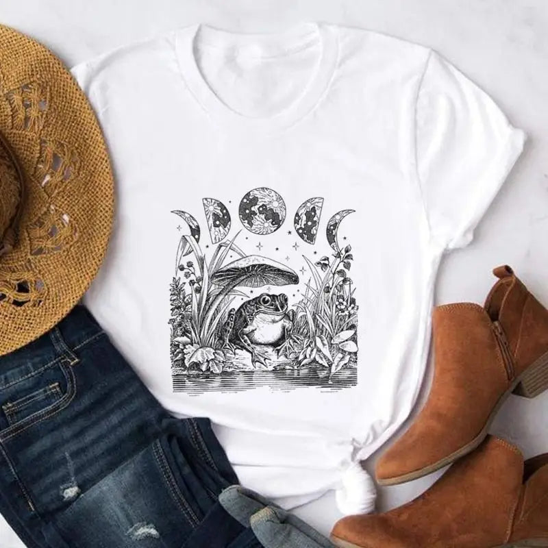 Frog Mushroom Moon Witchy T-Shirt