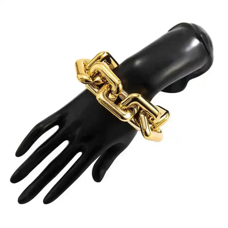 Geometric Square Twisted Chain Bracelet Long Links Gold.