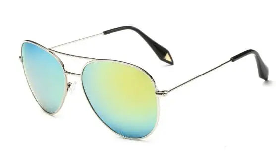 Gold frame aviator sunglasses with mirrored lens detail showcasing classic pilot design craftsmanship