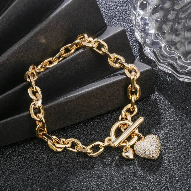 Gold Heart Charm Link Chain Bracelet